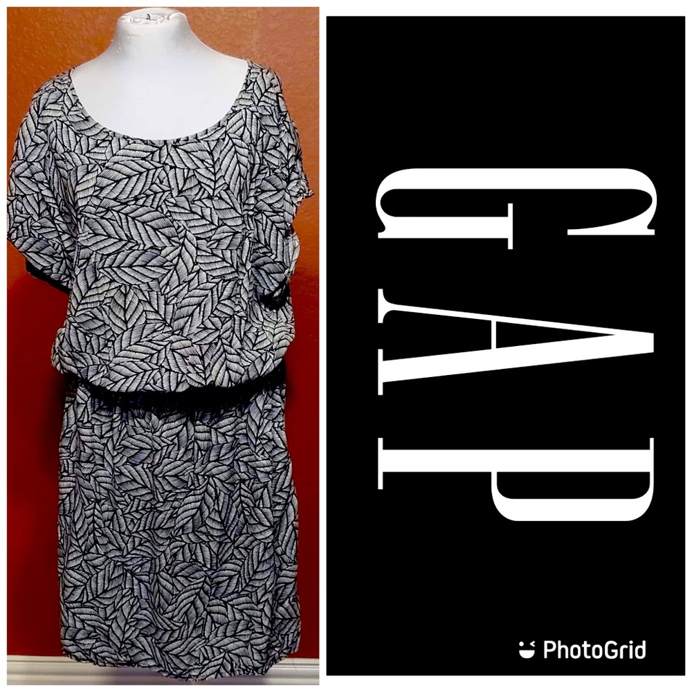 GAP dress